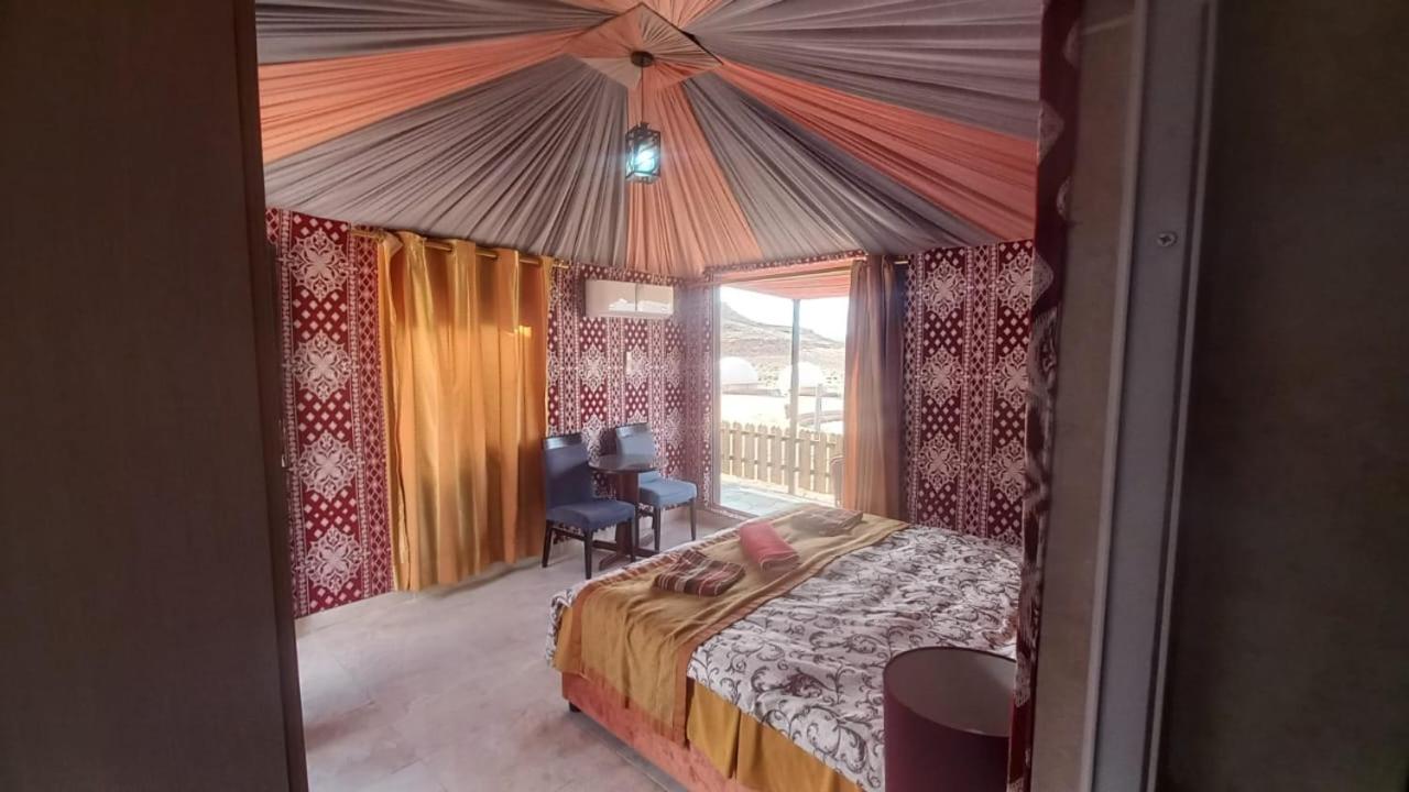 Al Raha Luxury Camp Hotel Вади Рум Екстериор снимка