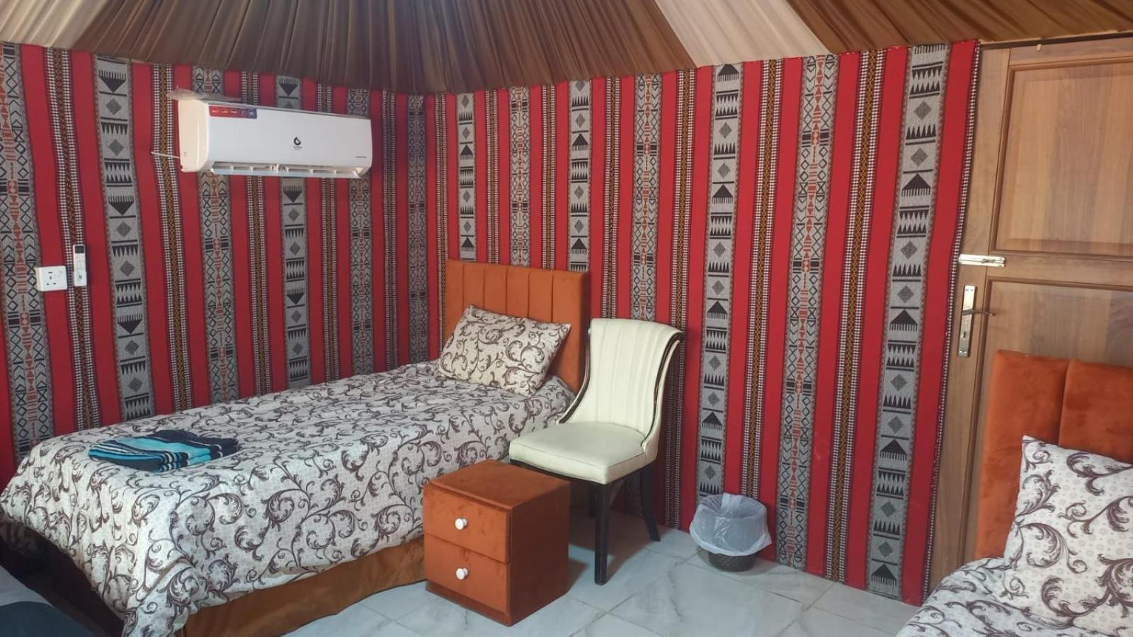 Al Raha Luxury Camp Hotel Вади Рум Екстериор снимка